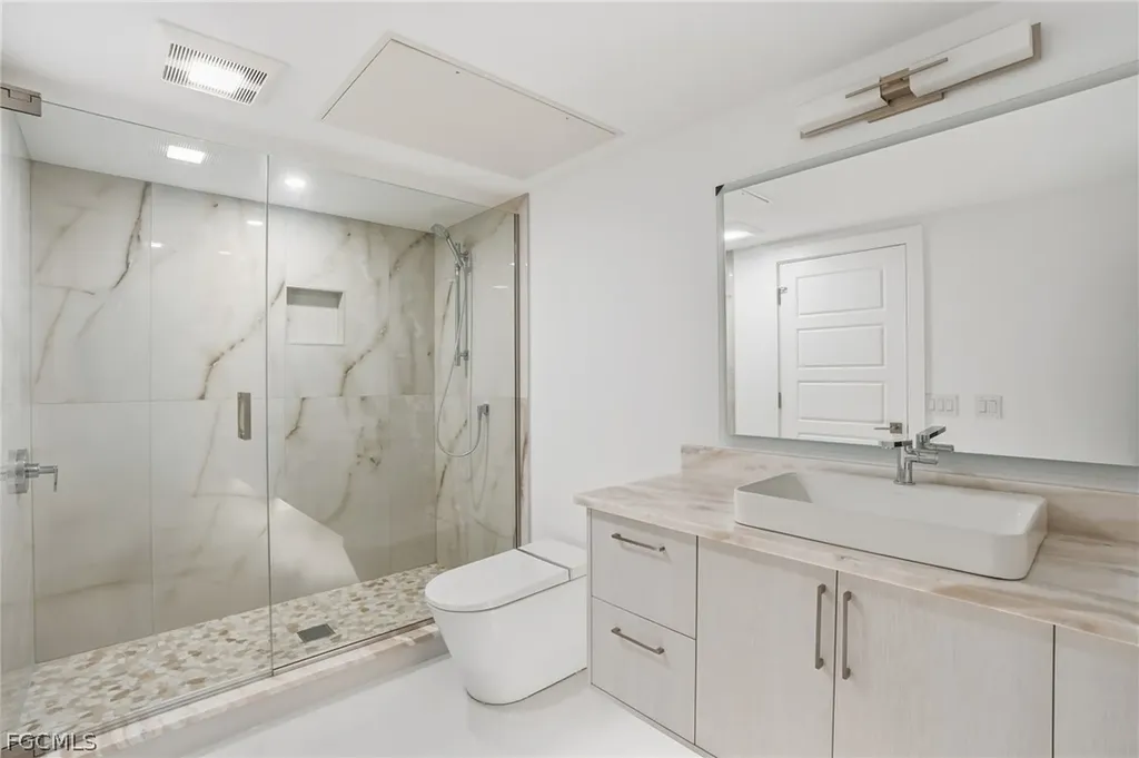 5735 Riverside Drive Cape Coral FL 33904