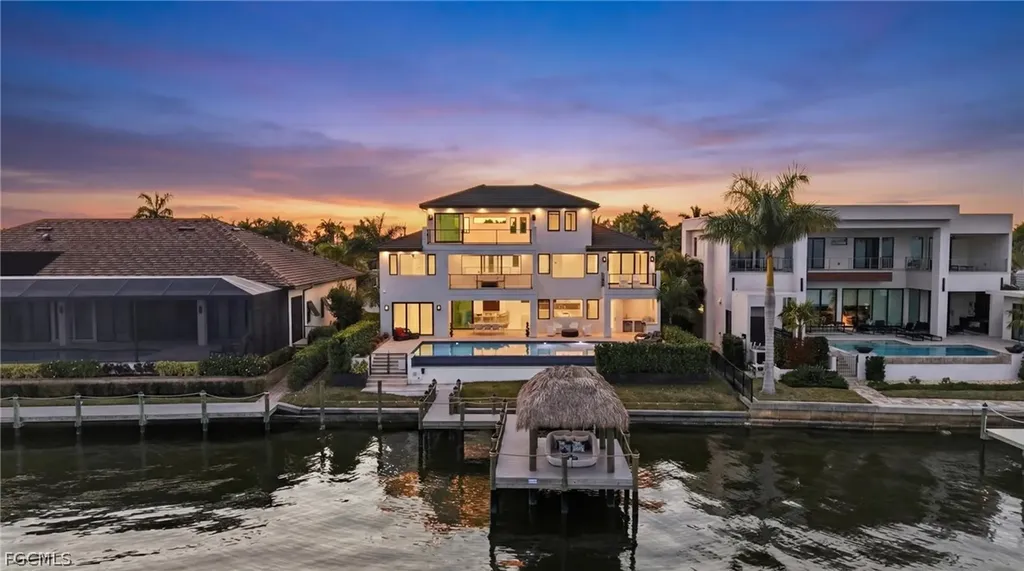 5735 Riverside Drive Cape Coral FL 33904