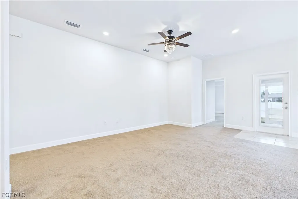 2807 NW 5th Street Cape Coral FL 33993