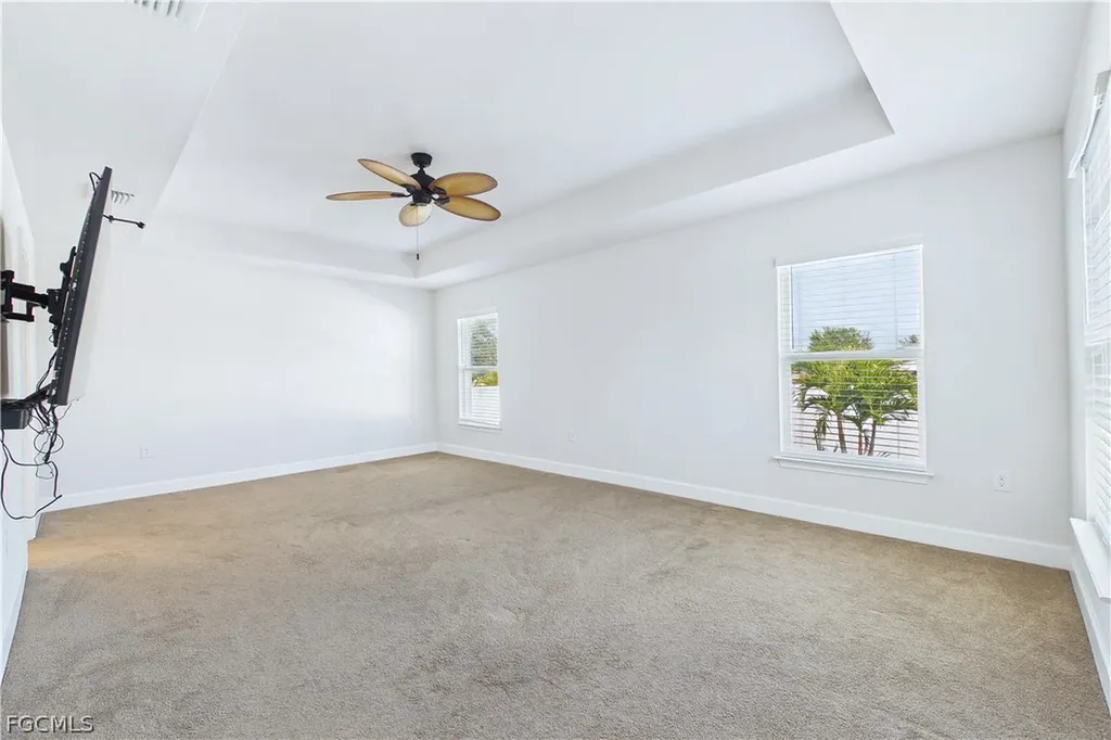 2807 NW 5th Street Cape Coral FL 33993