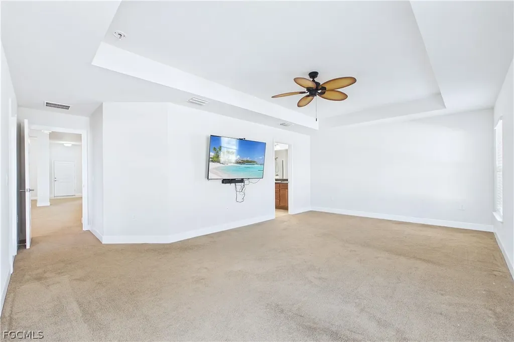 2807 NW 5th Street Cape Coral FL 33993