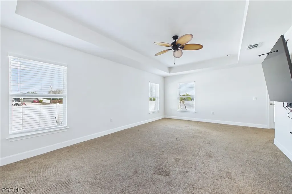2807 NW 5th Street Cape Coral FL 33993