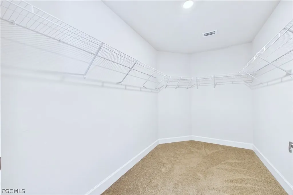 2807 NW 5th Street Cape Coral FL 33993