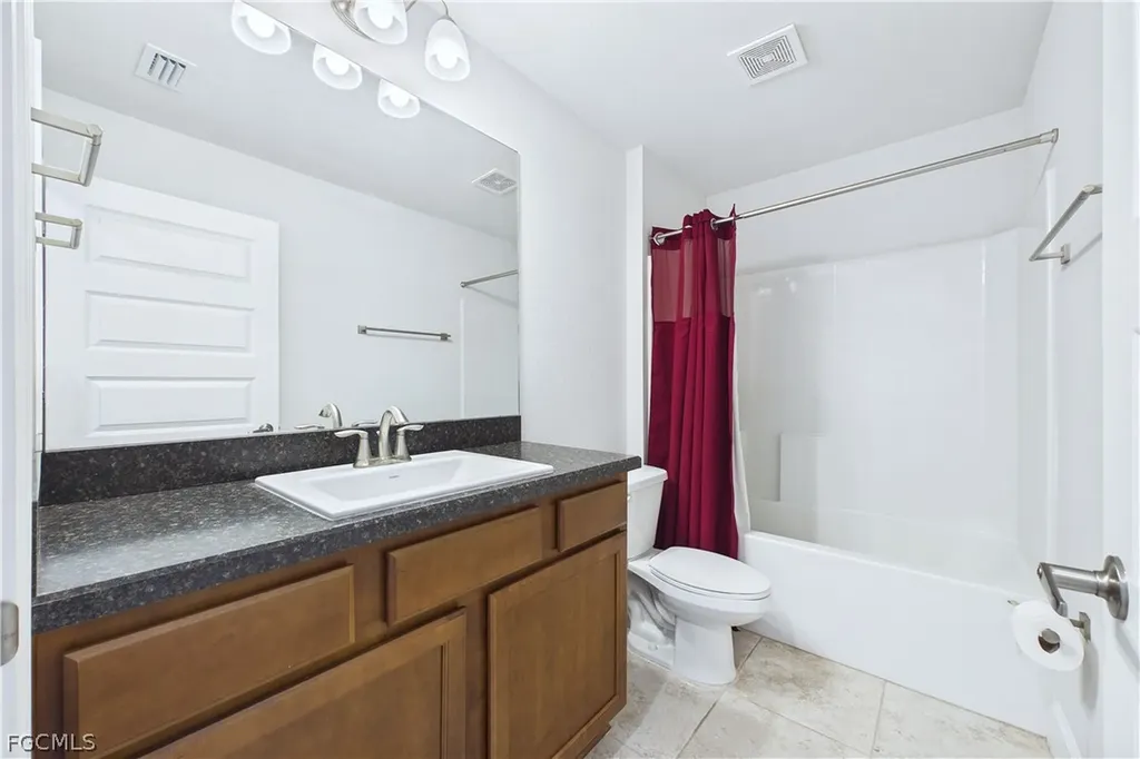 2807 NW 5th Street Cape Coral FL 33993