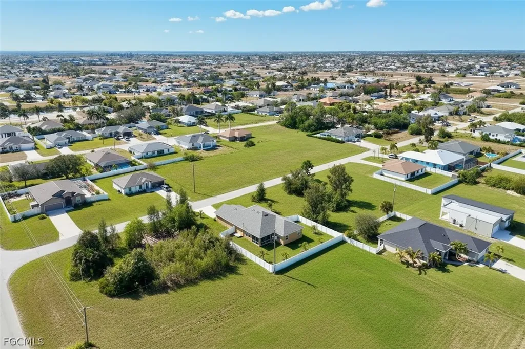 2807 NW 5th Street Cape Coral FL 33993