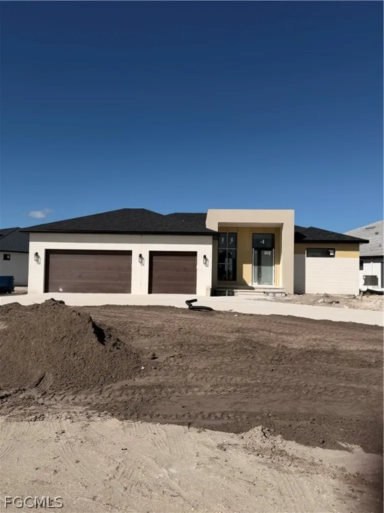 901 NW 19th Terrace Cape Coral FL 33993