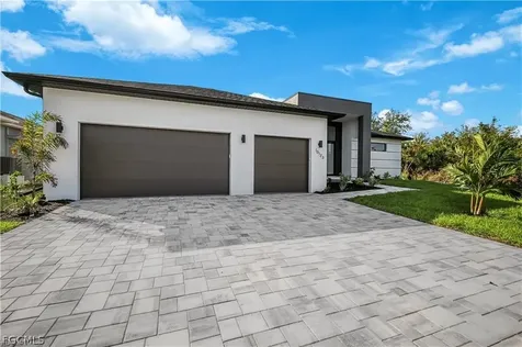 901 NW 19th Terrace Cape Coral FL 33993