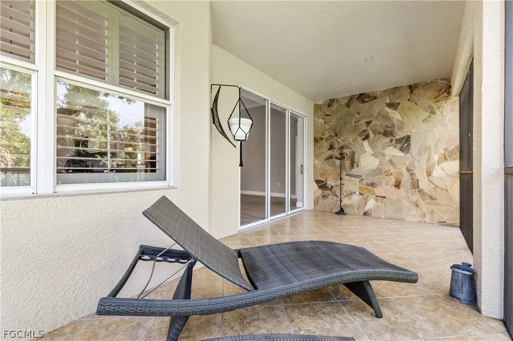 18900 Bay Woods Lake Drive Fort Myers FL 33908