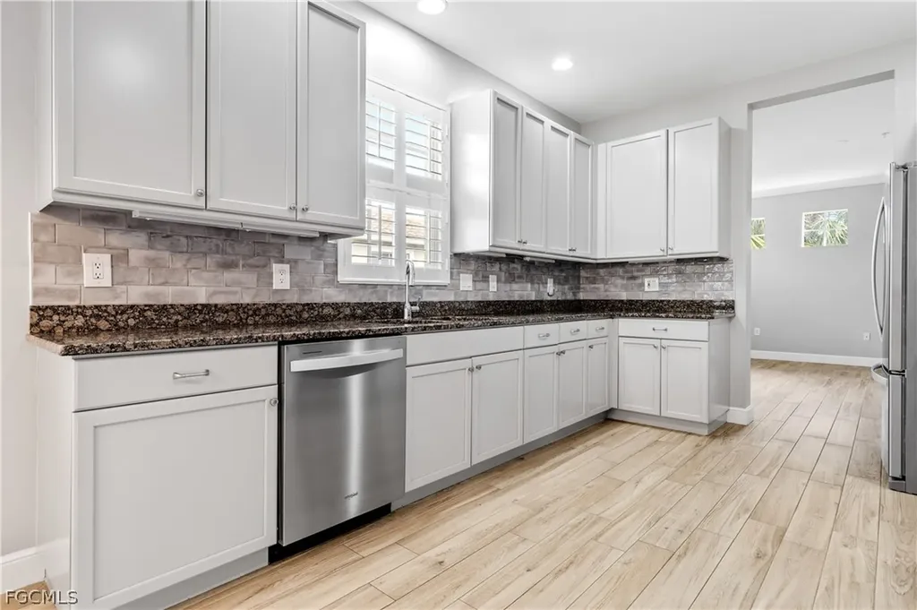 18900 Bay Woods Lake Drive Fort Myers FL 33908
