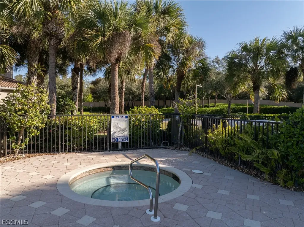 18900 Bay Woods Lake Drive Fort Myers FL 33908