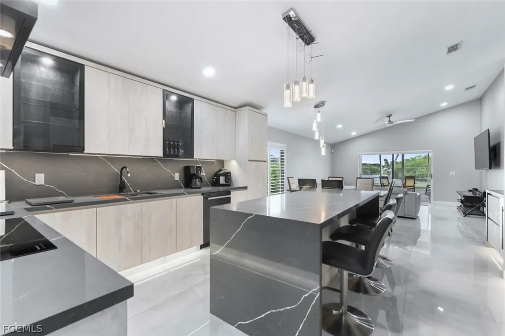 15613 Beachcomber Avenue Fort Myers FL 33908