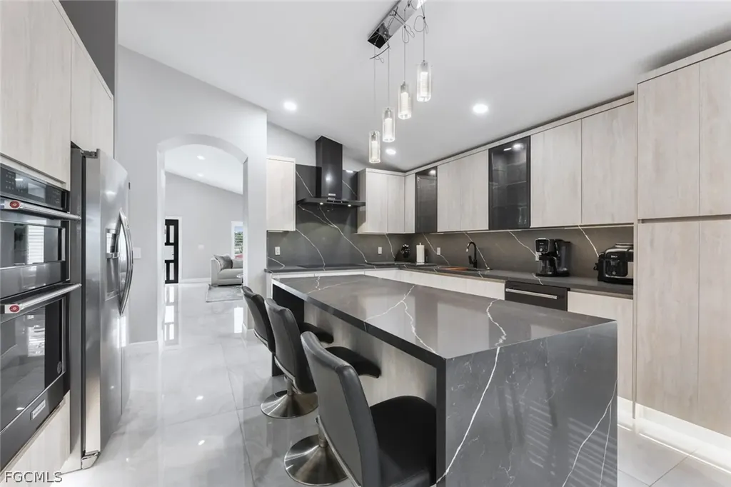 15613 Beachcomber Avenue Fort Myers FL 33908