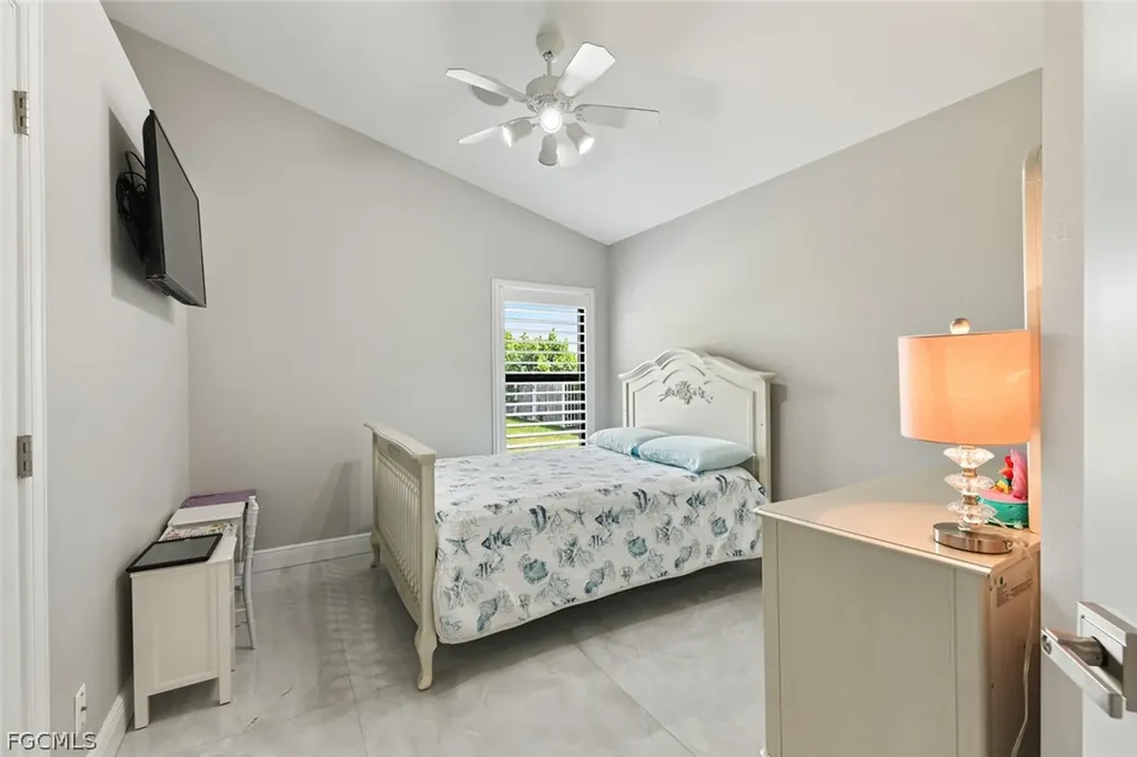 15613 Beachcomber Avenue Fort Myers FL 33908
