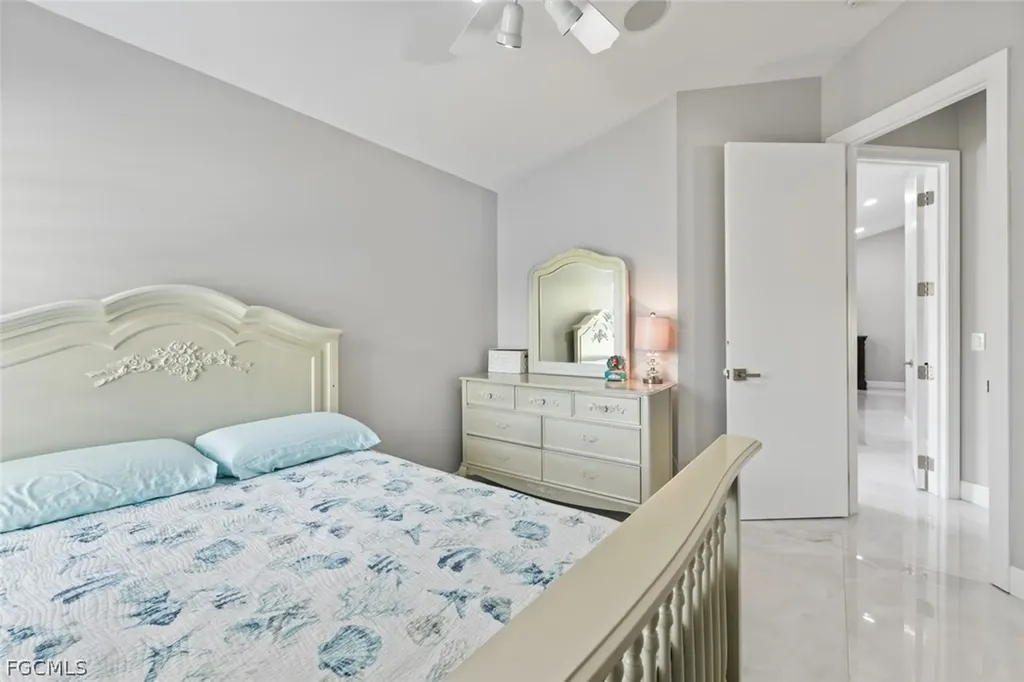 15613 Beachcomber Avenue Fort Myers FL 33908