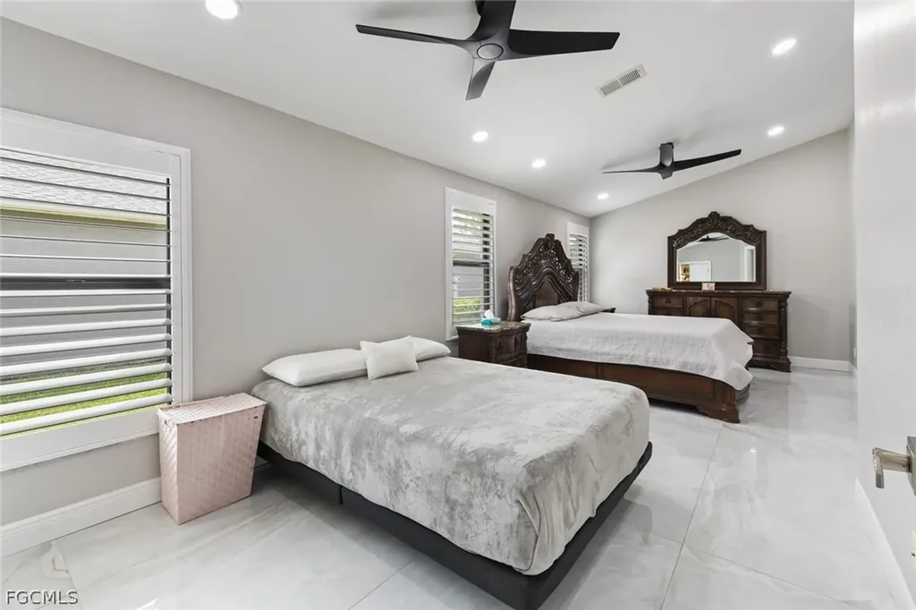 15613 Beachcomber Avenue Fort Myers FL 33908