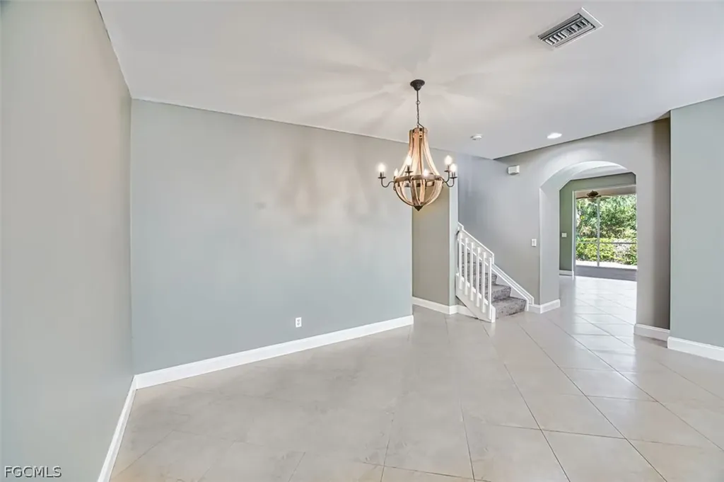 8306 Sumner Avenue Fort Myers FL 33908