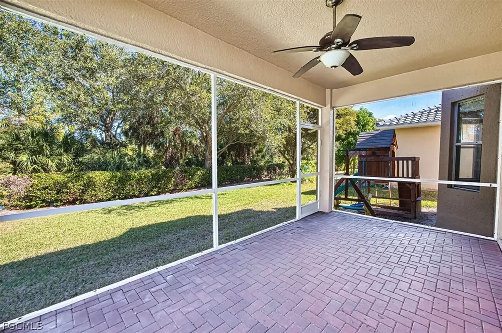 8306 Sumner Avenue Fort Myers FL 33908