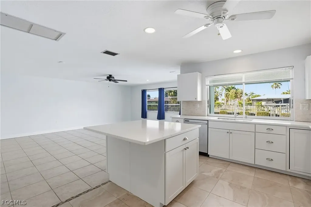 405 Tower Drive Cape Coral FL 33904