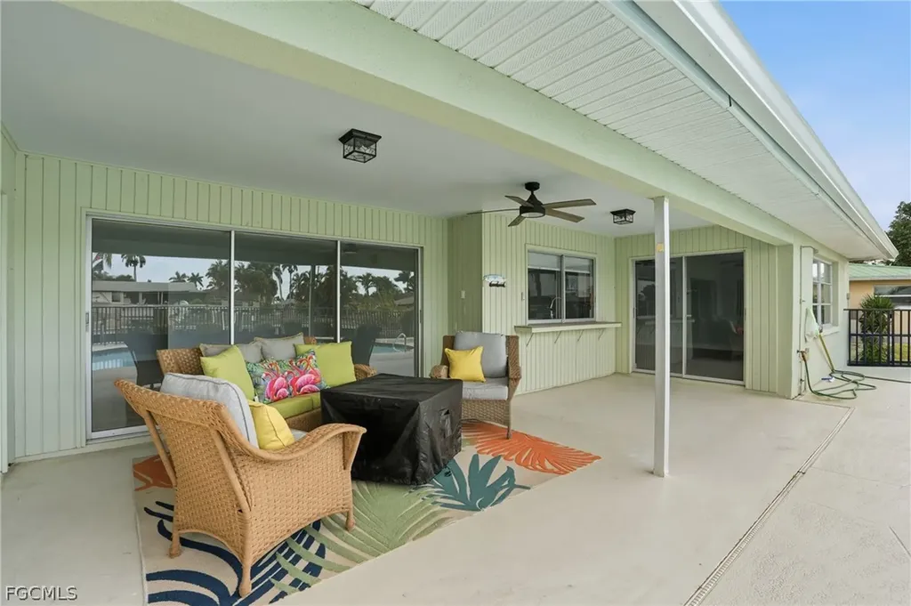 405 Tower Drive Cape Coral FL 33904
