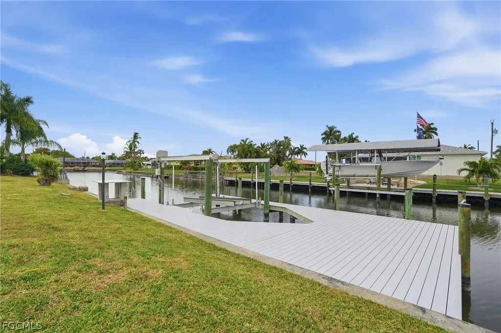 405 Tower Drive Cape Coral FL 33904