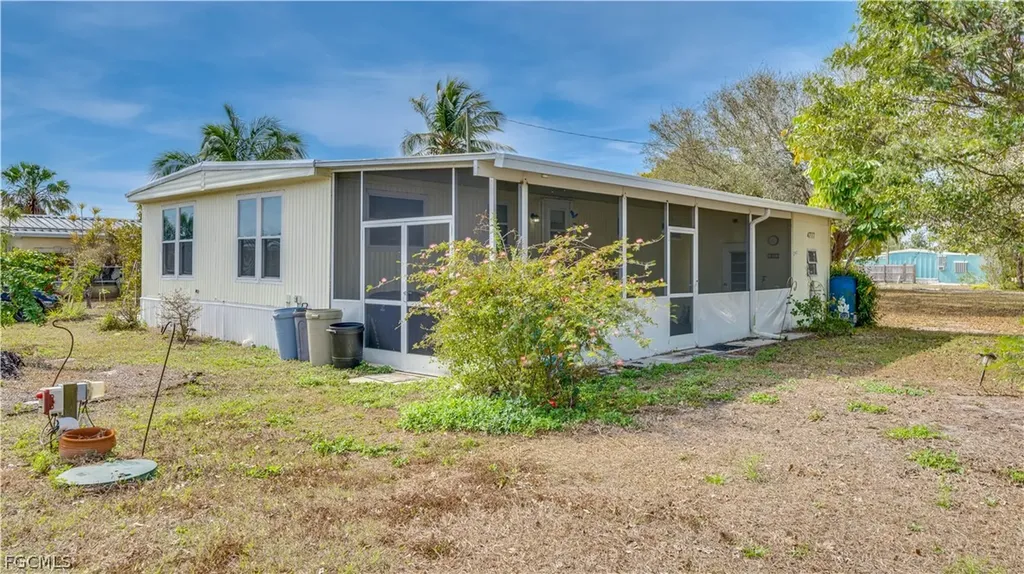 4777 Sandpiper Drive St. James City FL 33956