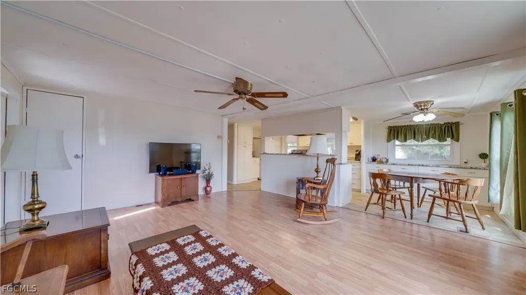 4777 Sandpiper Drive St. James City FL 33956