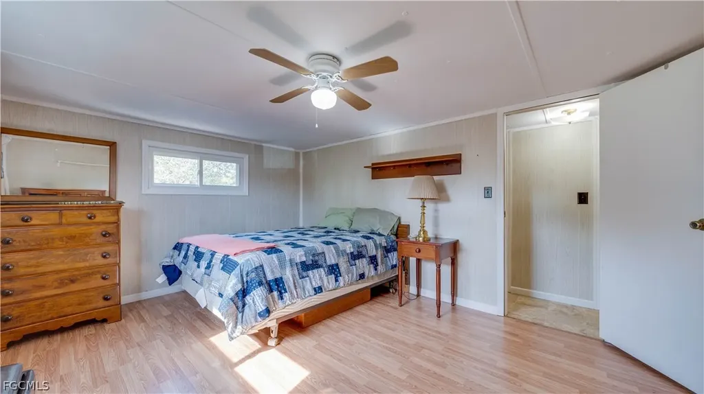 4777 Sandpiper Drive St. James City FL 33956