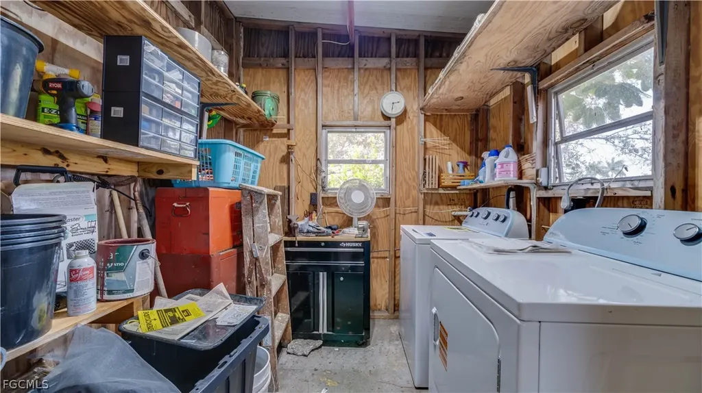 4777 Sandpiper Drive St. James City FL 33956