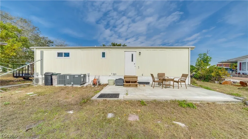 4777 Sandpiper Drive St. James City FL 33956