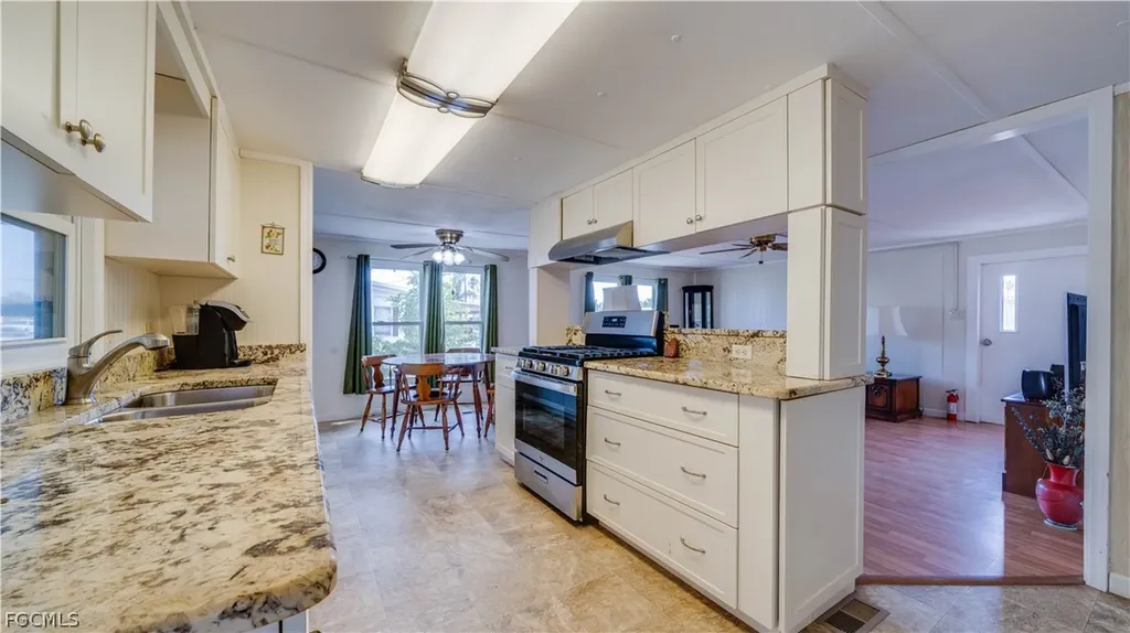 4777 Sandpiper Drive St. James City FL 33956