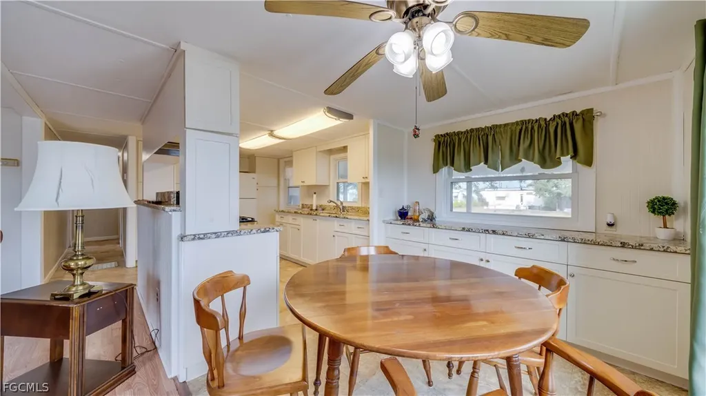 4777 Sandpiper Drive St. James City FL 33956