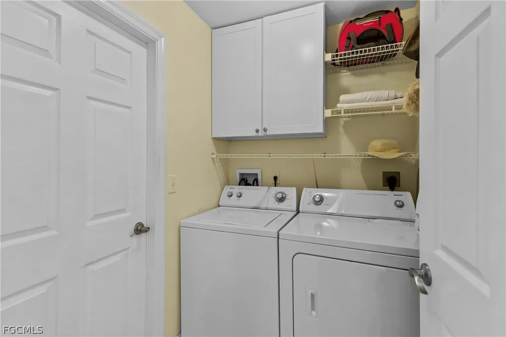 2586 SW 27th Street Cape Coral FL 33914
