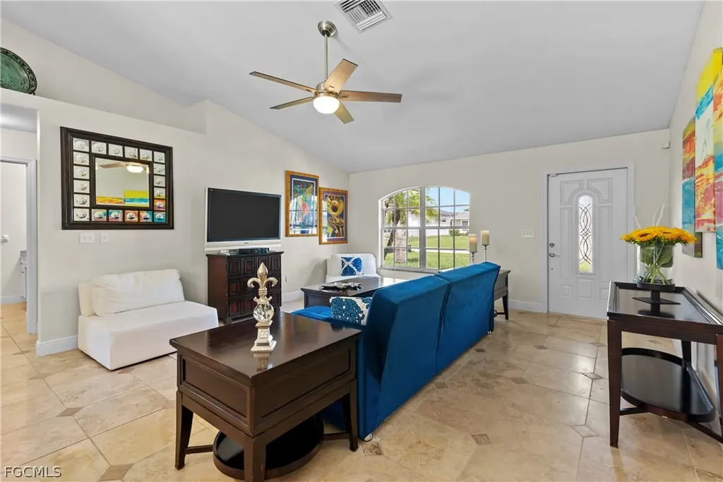 2586 SW 27th Street Cape Coral FL 33914