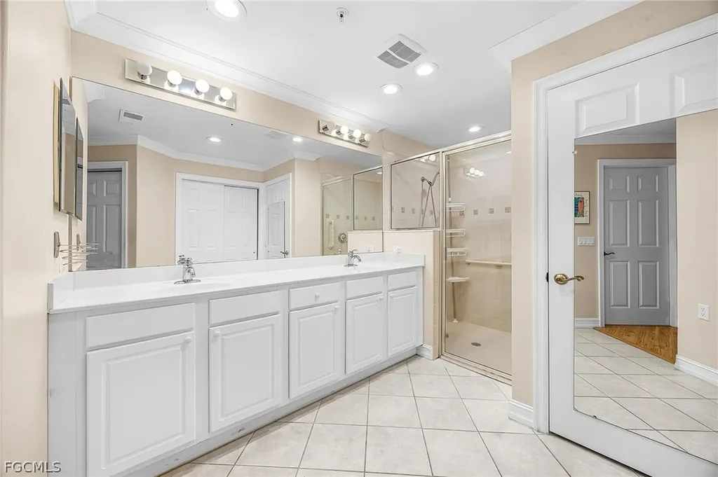 11033 Harbour Yacht Court Fort Myers FL 33908