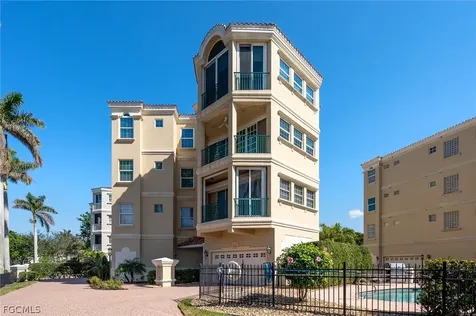 11160 Harbour Yacht Court Fort Myers FL 33908