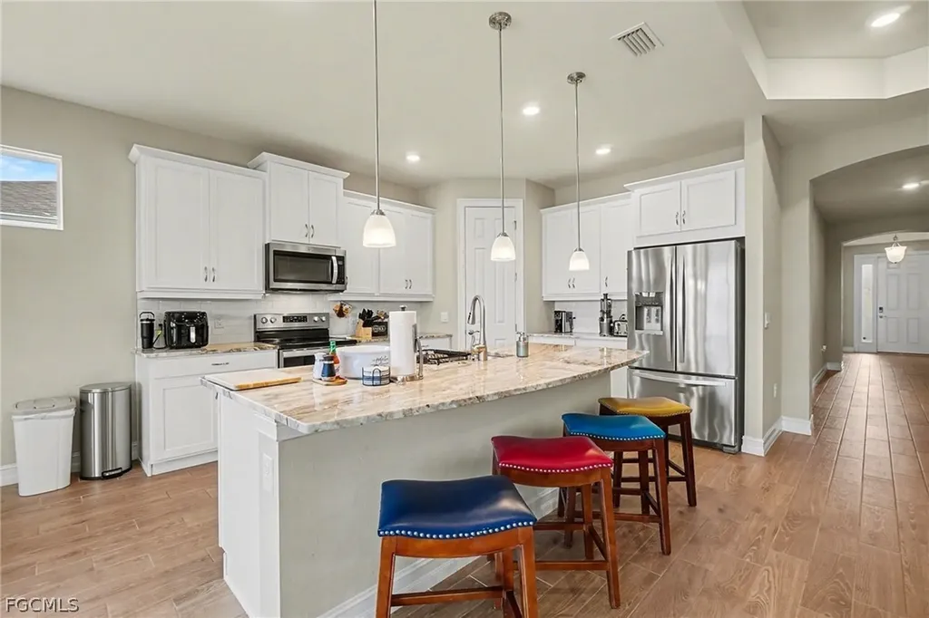 911 Stonewater Lake Terrace Cape Coral FL 33993