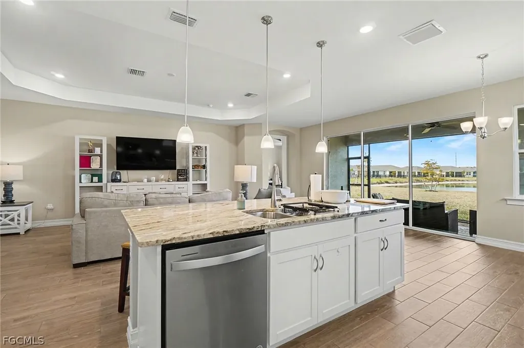 911 Stonewater Lake Terrace Cape Coral FL 33993