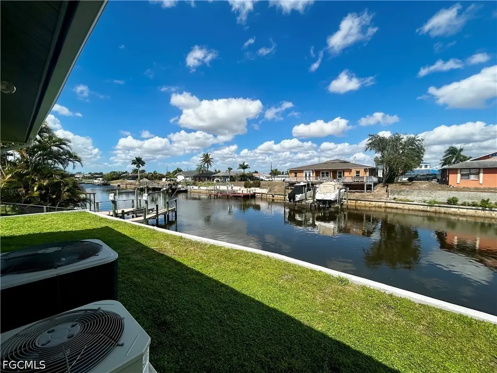1224 Del Prado Boulevard S Cape Coral FL 33990