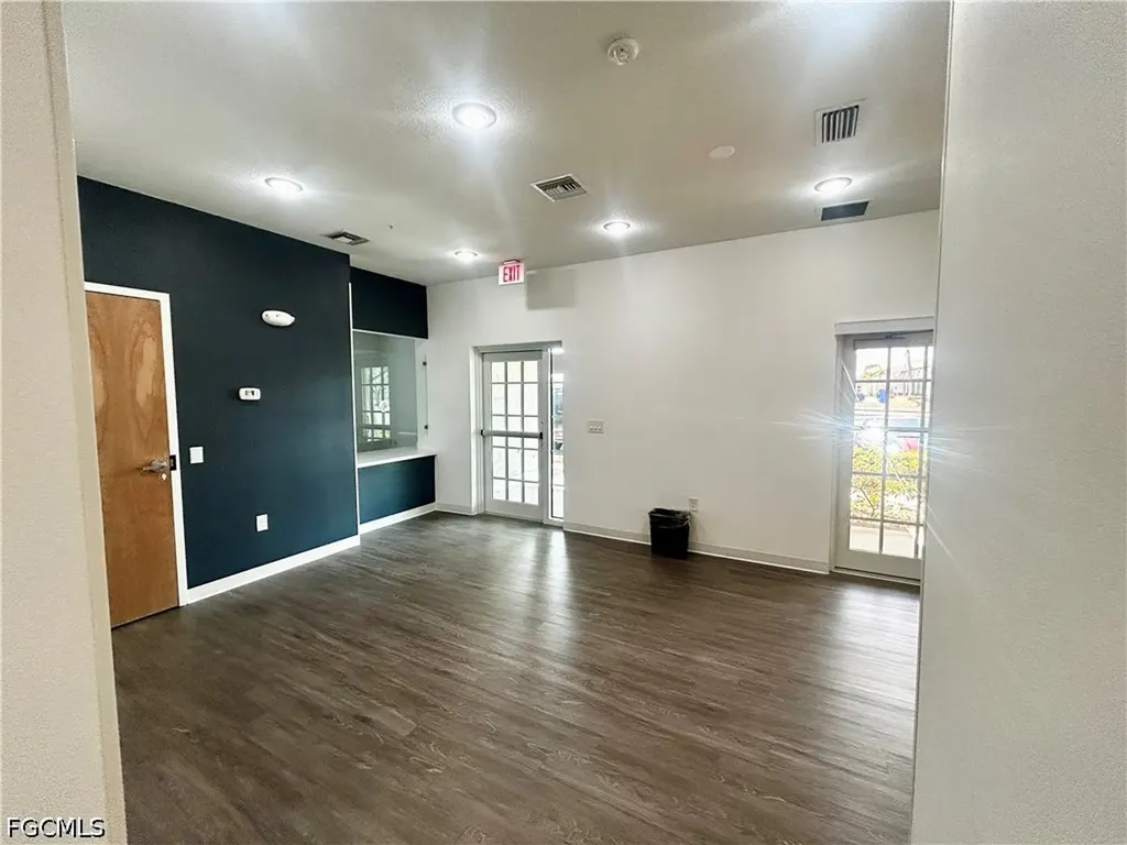 1224 Del Prado Boulevard S Cape Coral FL 33990