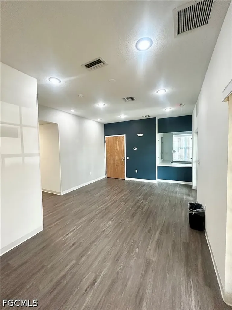 1224 Del Prado Boulevard S Cape Coral FL 33990