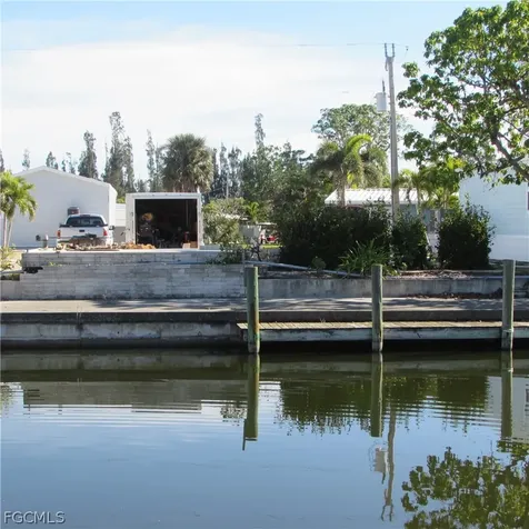5004 Gulfgate Lane PINE ISLAND COVE FL 33956