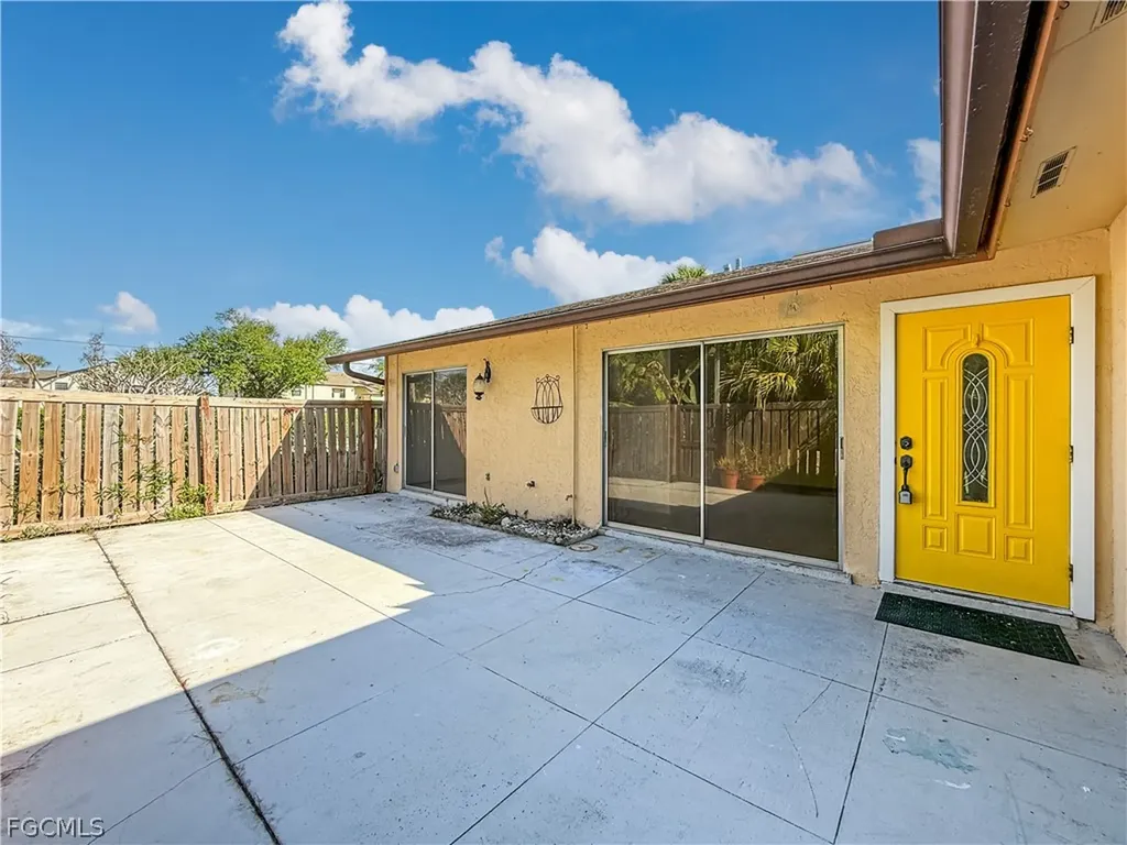 6302 Royal Woods Drive Fort Myers FL 33908
