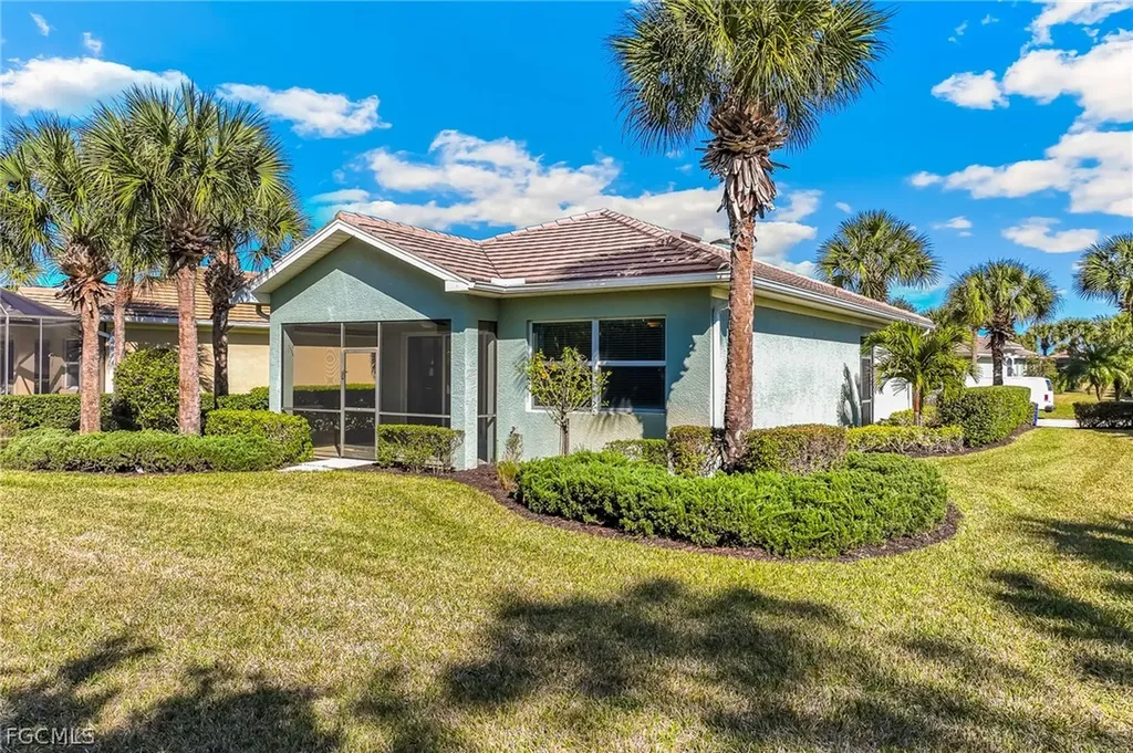 10614 Camarelle Circle N Fort Myers FL 33913