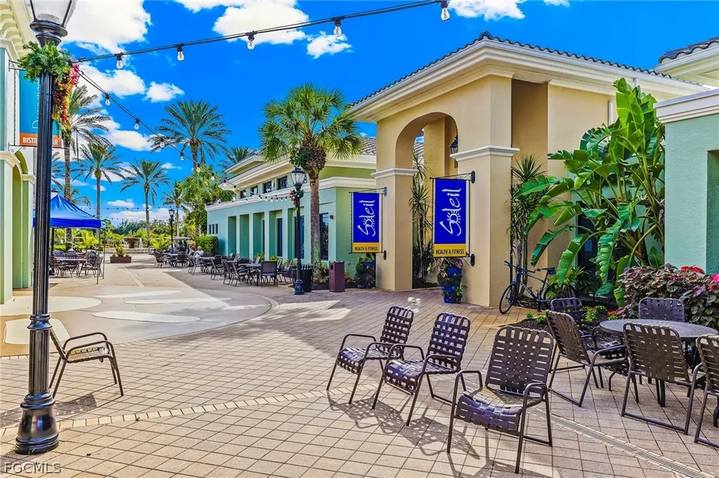 10614 Camarelle Circle N Fort Myers FL 33913