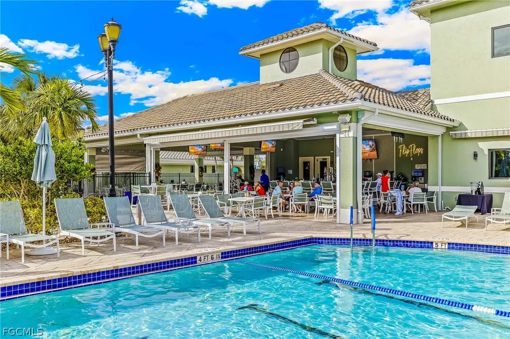 10614 Camarelle Circle N Fort Myers FL 33913