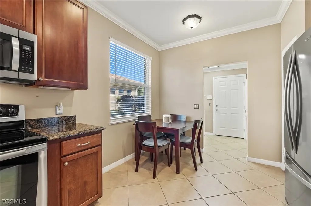 10614 Camarelle Circle N Fort Myers FL 33913
