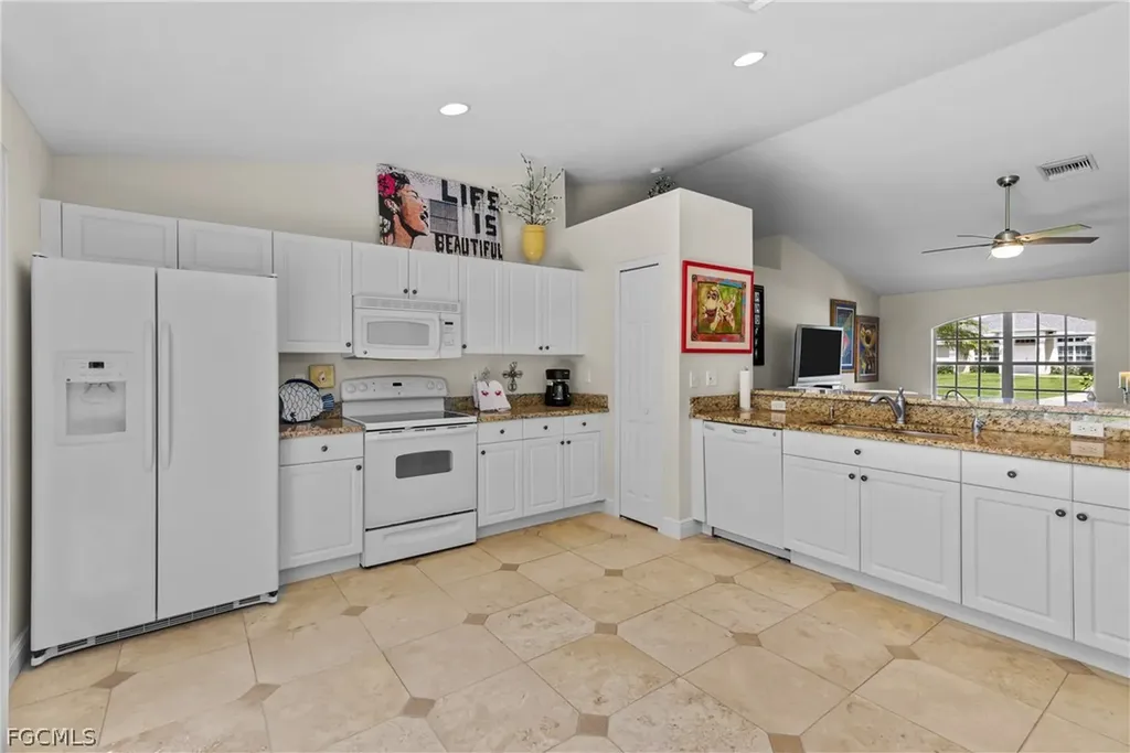 2586 SW 27th Street Cape Coral FL 33914