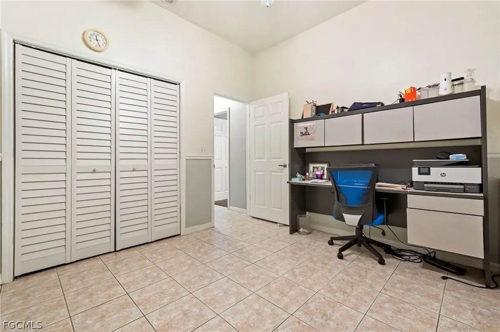 2724 3rd Street SW Lehigh Acres FL 33976