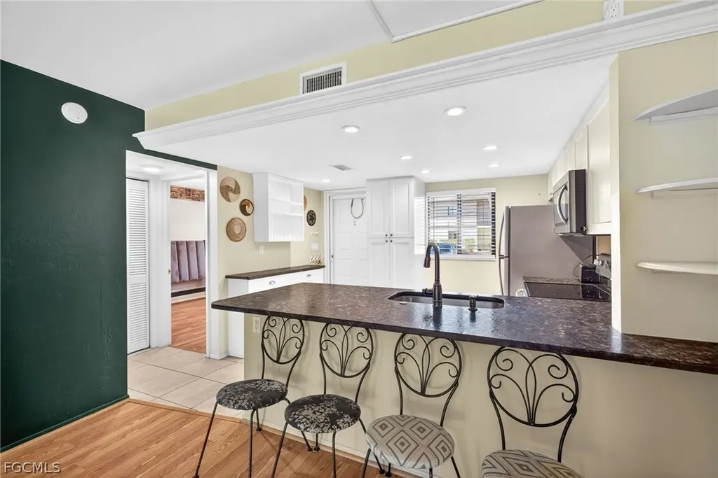 1251 Barrett Road North Fort Myers FL 33903