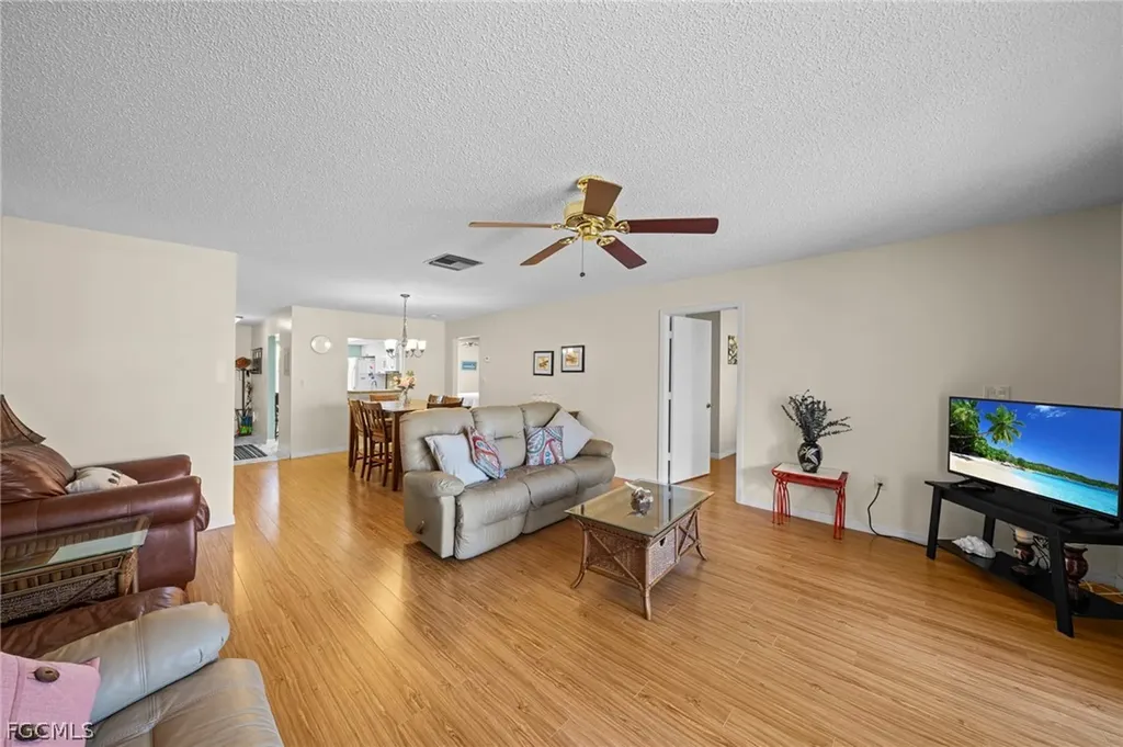 7068 Nantucket Circle North Fort Myers FL 33917